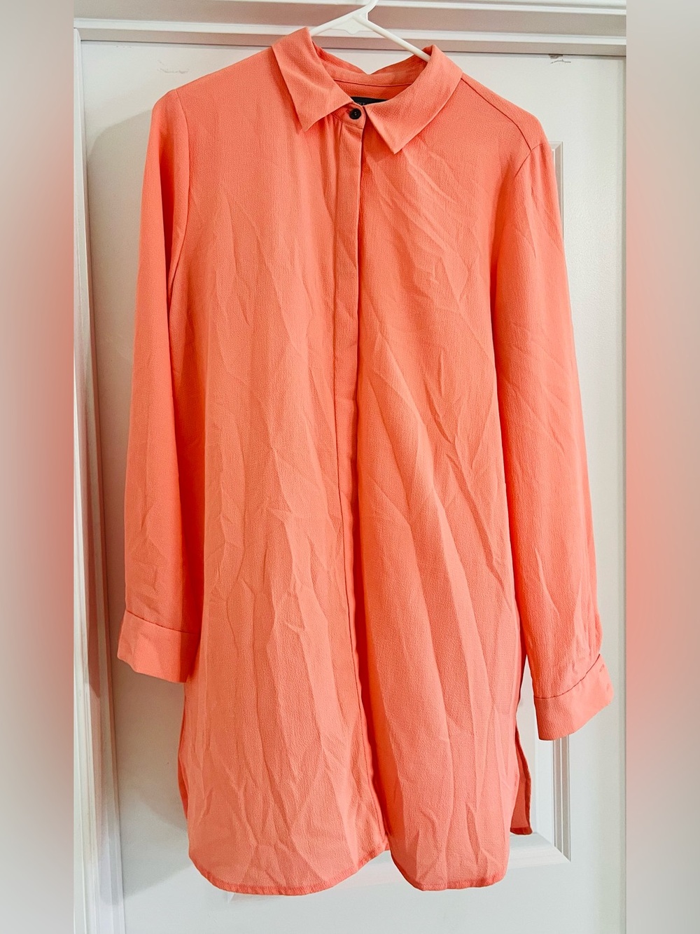 Coral Long-Sleeve Button-Front Shirt